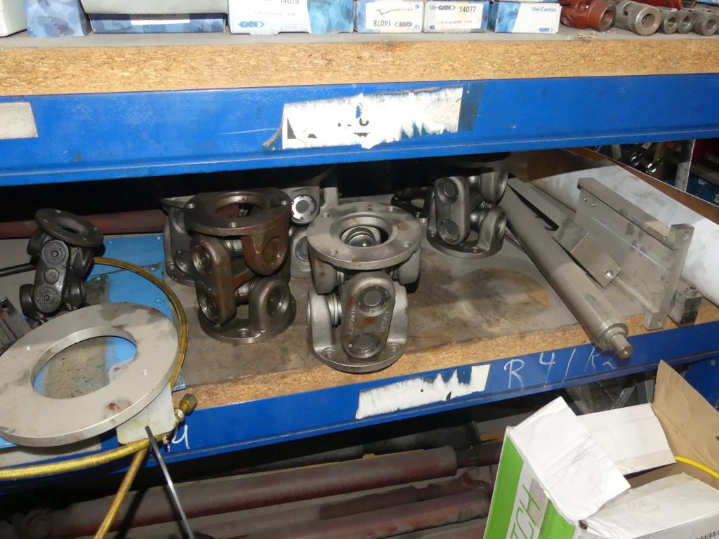 Máquinas e acessórios de uma antiga fábrica de impressão de gravuras-10