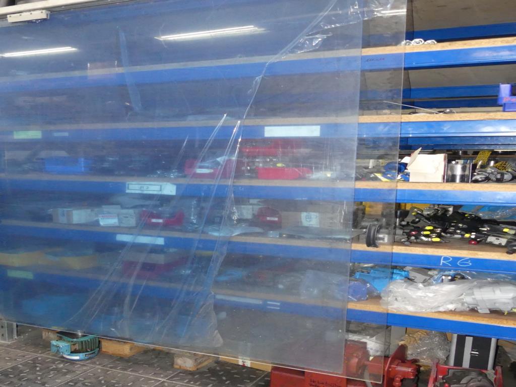 Máquinas e acessórios de uma antiga fábrica de impressão de gravuras-14