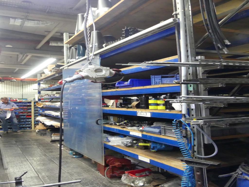 Máquinas e acessórios de uma antiga fábrica de impressão de gravuras-3