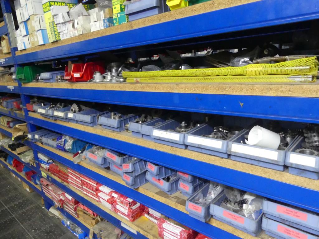 Máquinas e acessórios de uma antiga fábrica de impressão de gravuras-4