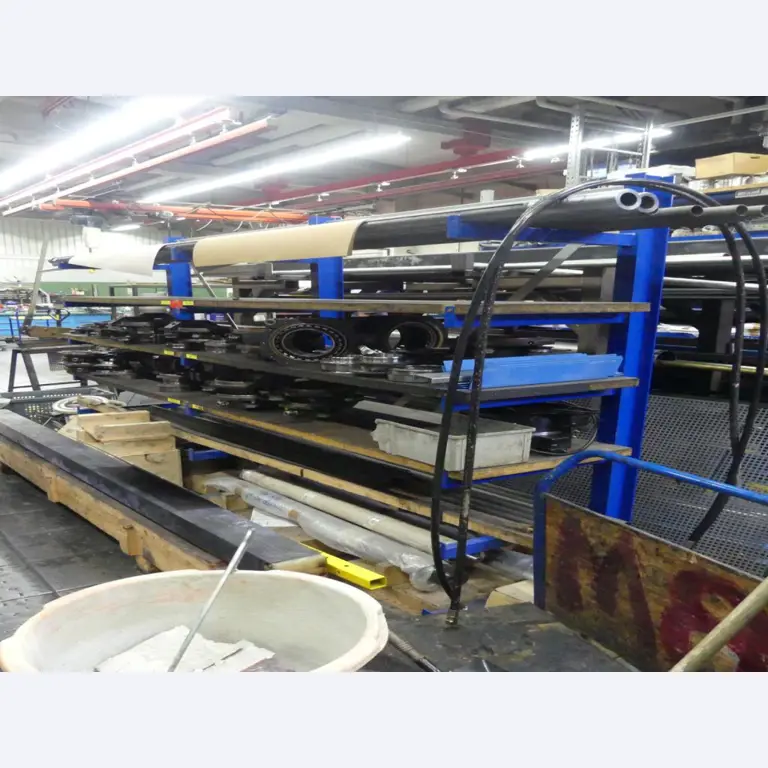 Maschinelle Einrichtung sowie Zubehör einer ehemaligen Tiefdruckerei-5