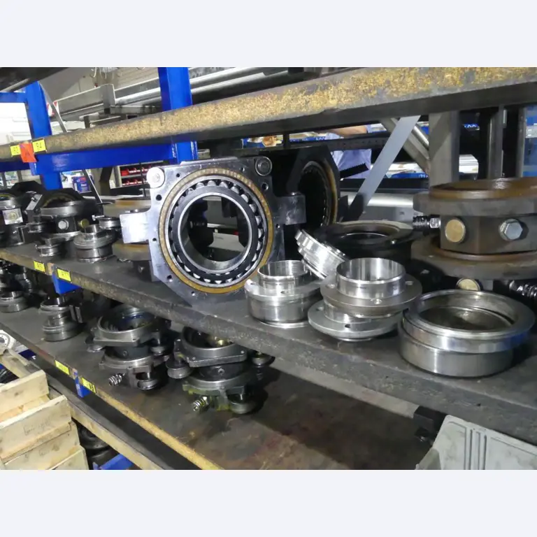 Maschinelle Einrichtung sowie Zubehör einer ehemaligen Tiefdruckerei-7