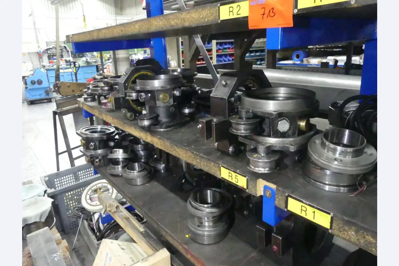 Maschinelle Einrichtung sowie Zubehör einer ehemaligen Tiefdruckerei-8