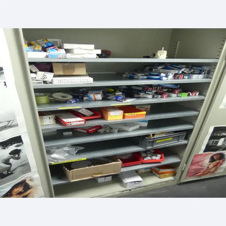 Stroje a příslušenství z bývalé hlubotiskové tiskárny-2