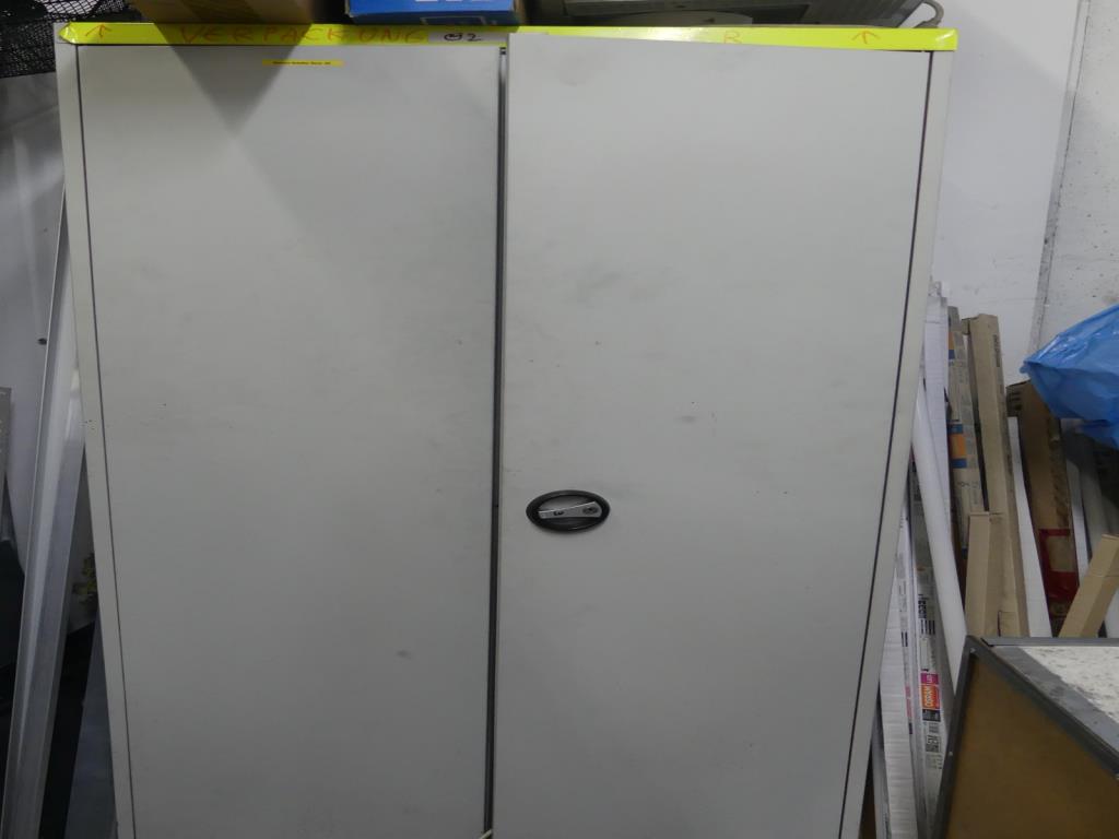 Maquinaria y accesorios de una antigua imprenta de huecograbado-26