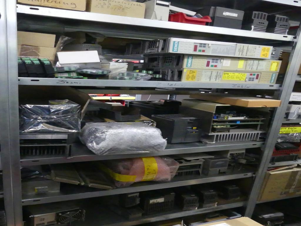 Maquinaria y accesorios de una antigua imprenta de huecograbado-36