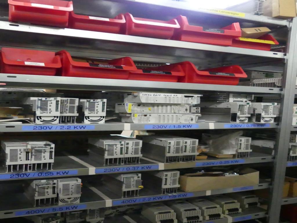 Maquinaria y accesorios de una antigua imprenta de huecograbado-40