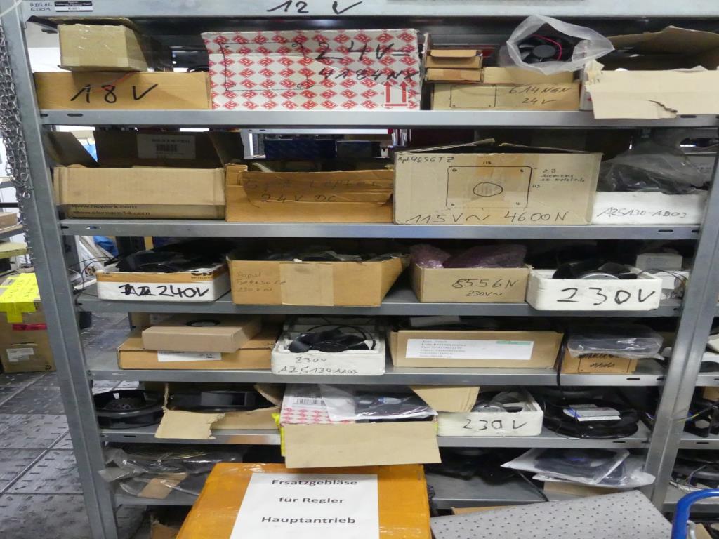 Maquinaria y accesorios de una antigua imprenta de huecograbado-53