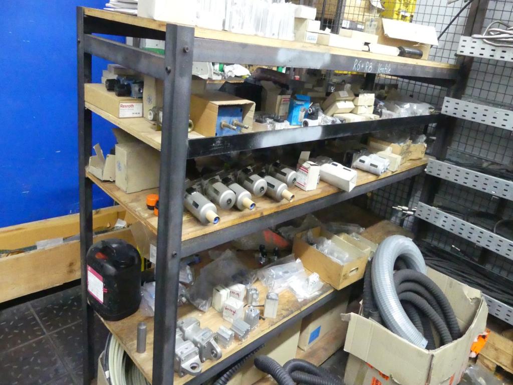 Máquinas e acessórios de uma antiga fábrica de impressão de gravuras-9