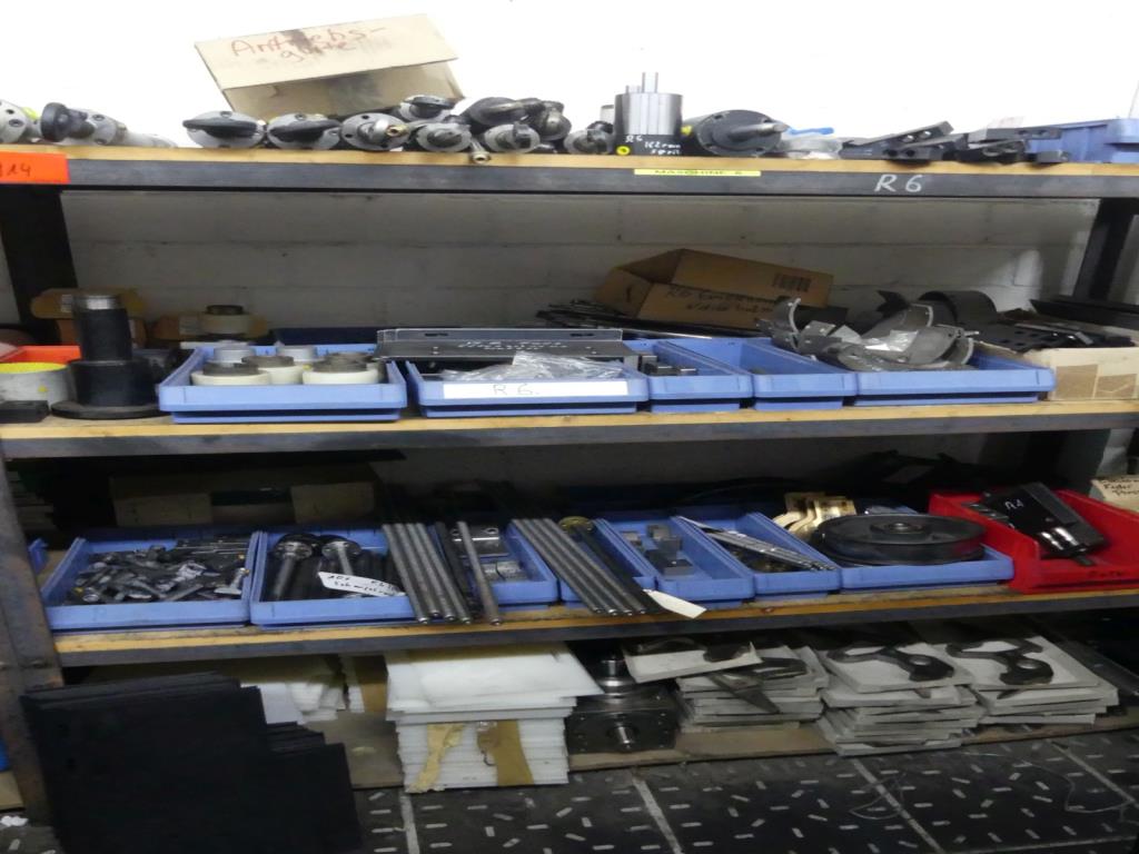 Máquinas e acessórios de uma antiga fábrica de impressão de gravuras-13