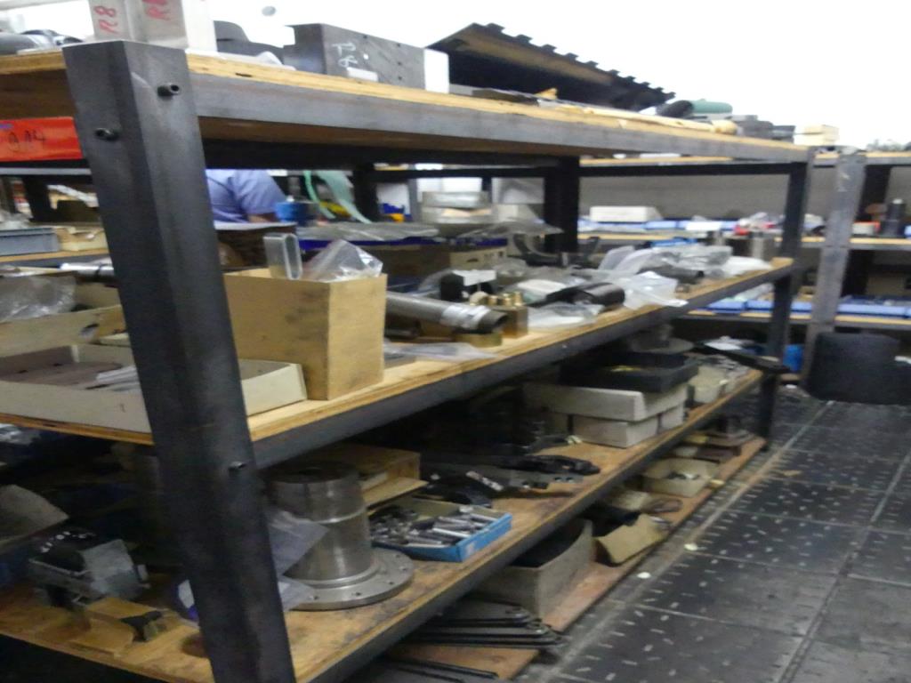 Máquinas e acessórios de uma antiga fábrica de impressão de gravuras-7