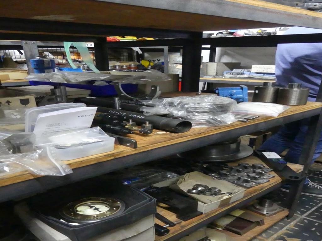 Máquinas e acessórios de uma antiga fábrica de impressão de gravuras-8