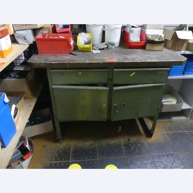 Stroje a příslušenství z bývalé hlubotiskové tiskárny-1