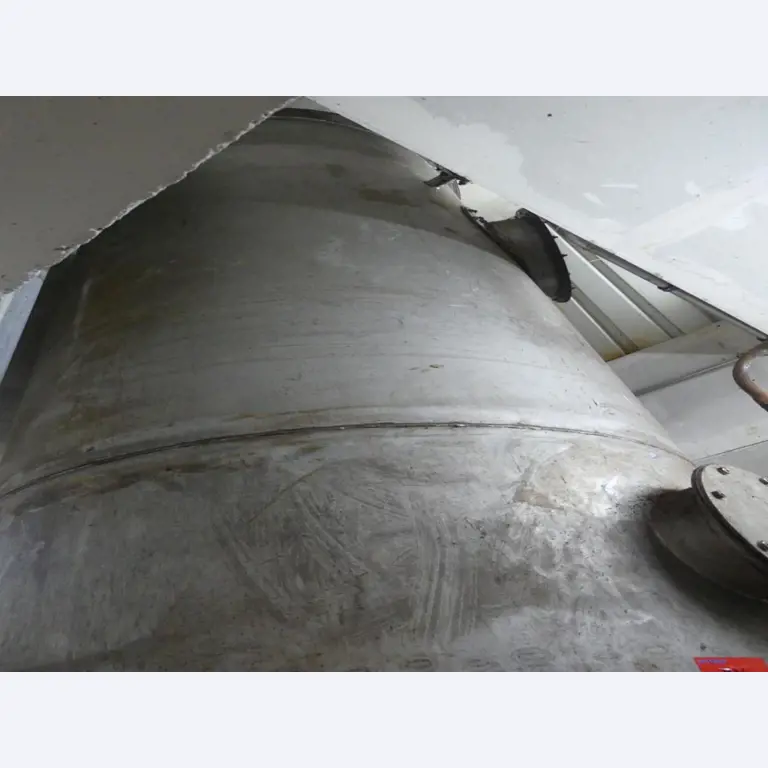 Equipement mécanique et accessoires d'une ancienne imprimerie en héliogravure-2