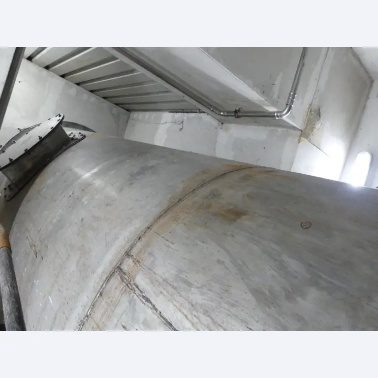 Equipement mécanique et accessoires d'une ancienne imprimerie en héliogravure-6