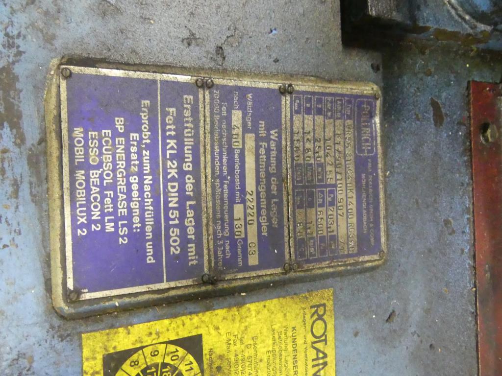 Maquinaria y accesorios de una antigua imprenta de huecograbado-7