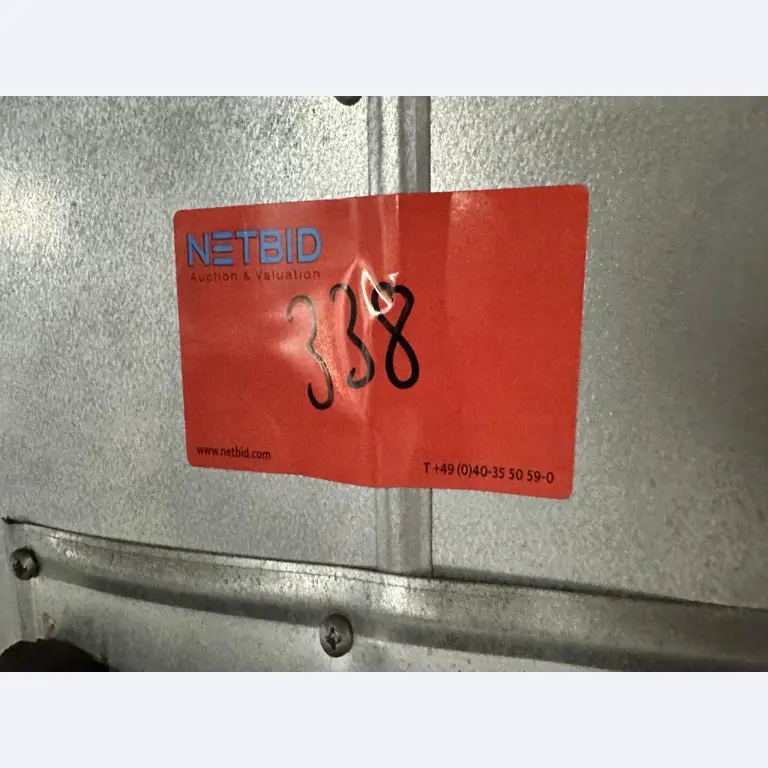 Equipement mécanique et accessoires d'une ancienne imprimerie en héliogravure-7