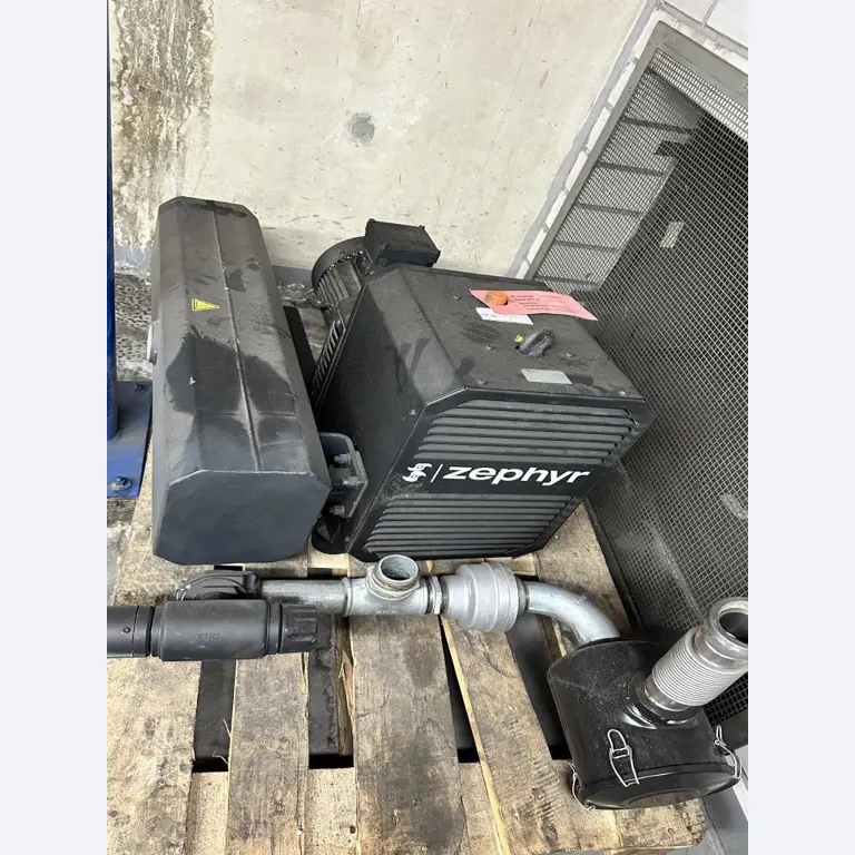 Maschinelle Einrichtung sowie Zubehör einer ehemaligen Tiefdruckerei-10