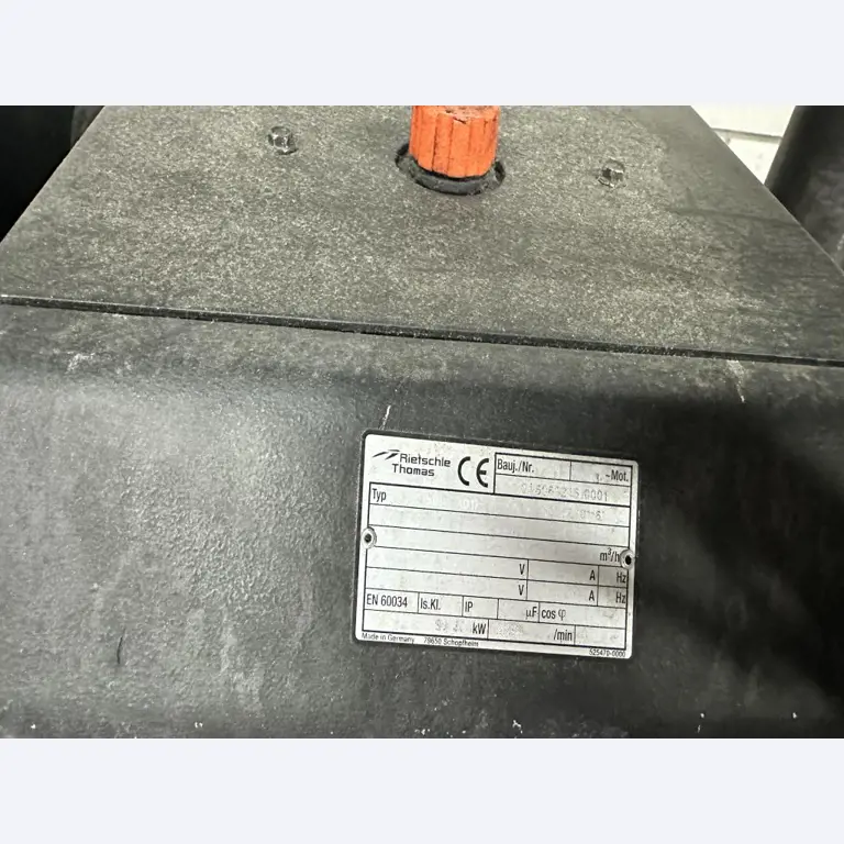 Maschinelle Einrichtung sowie Zubehör einer ehemaligen Tiefdruckerei-4