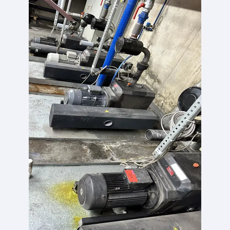 Maschinelle Einrichtung sowie Zubehör einer ehemaligen Tiefdruckerei-5