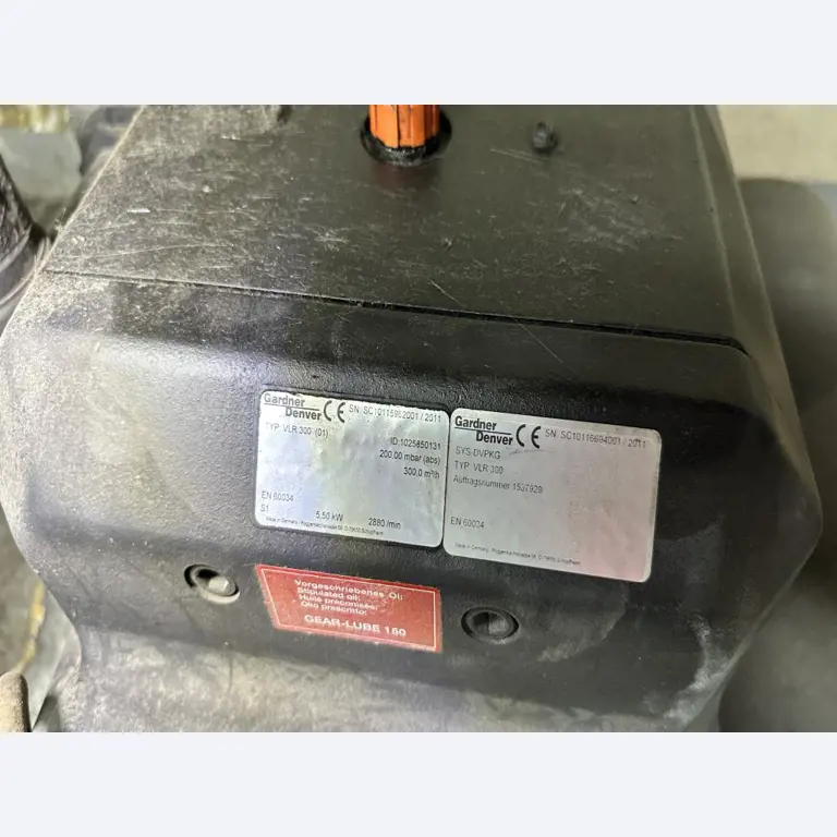 Maschinelle Einrichtung sowie Zubehör einer ehemaligen Tiefdruckerei-6