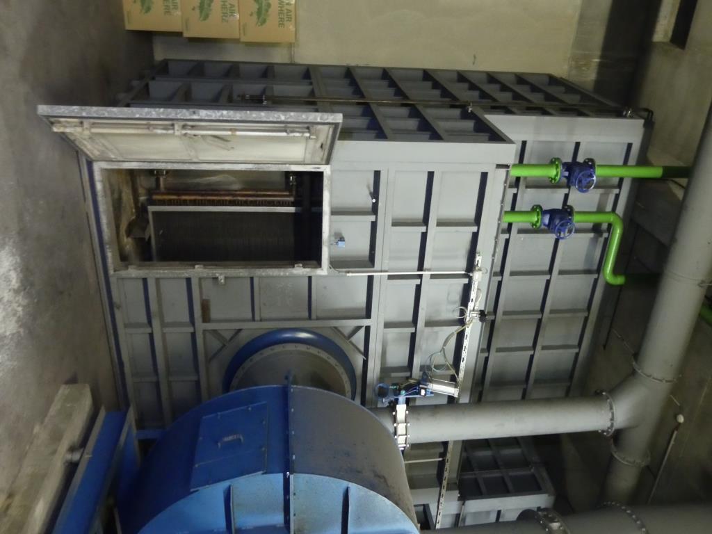 Maquinaria y accesorios de una antigua imprenta de huecograbado-2