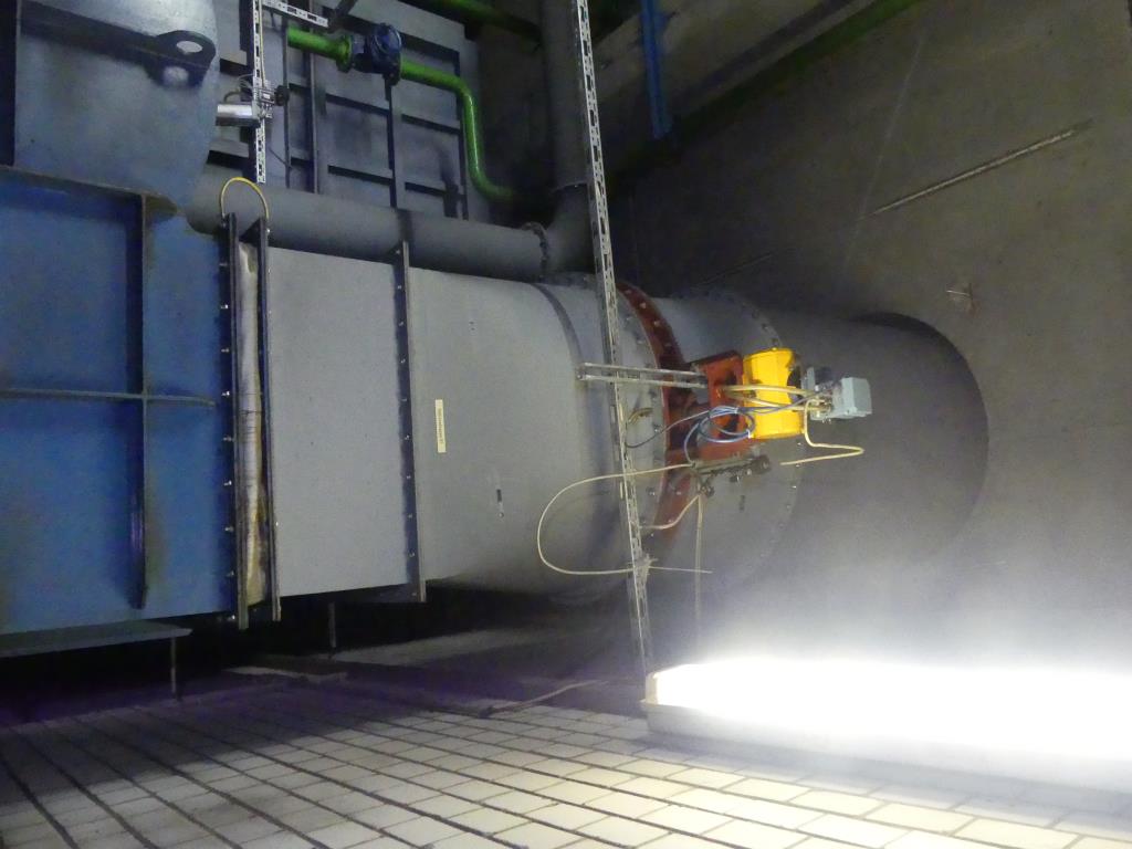 Maquinaria y accesorios de una antigua imprenta de huecograbado-6