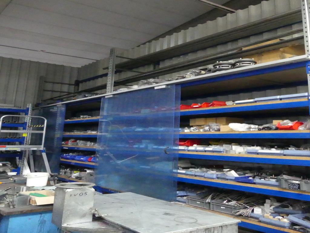 Máquinas e acessórios de uma antiga fábrica de impressão de gravuras-2