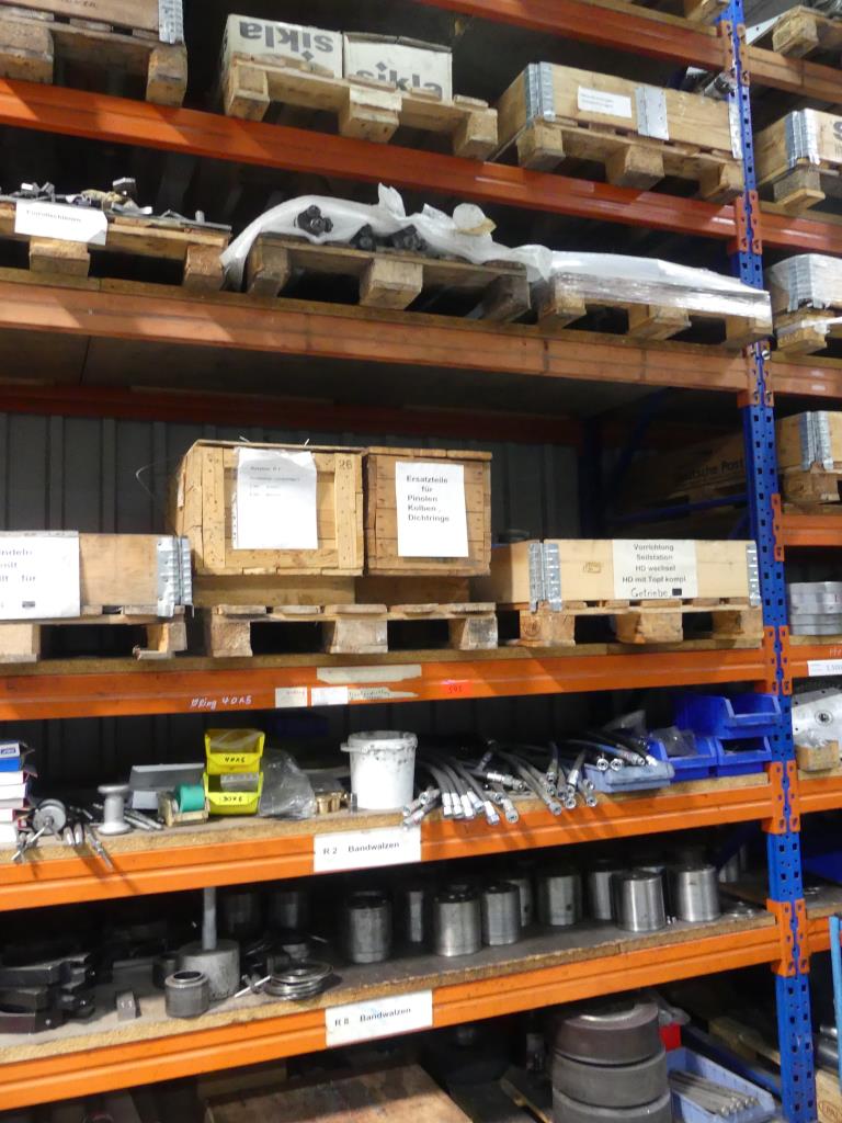 Máquinas e acessórios de uma antiga fábrica de impressão de gravuras-5