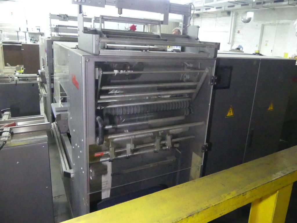 Maquinaria y accesorios de una antigua imprenta de huecograbado-11