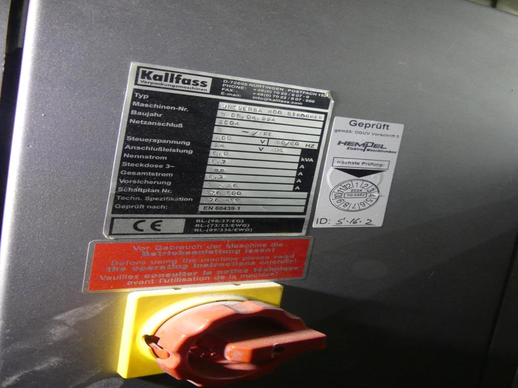 Maquinaria y accesorios de una antigua imprenta de huecograbado-12