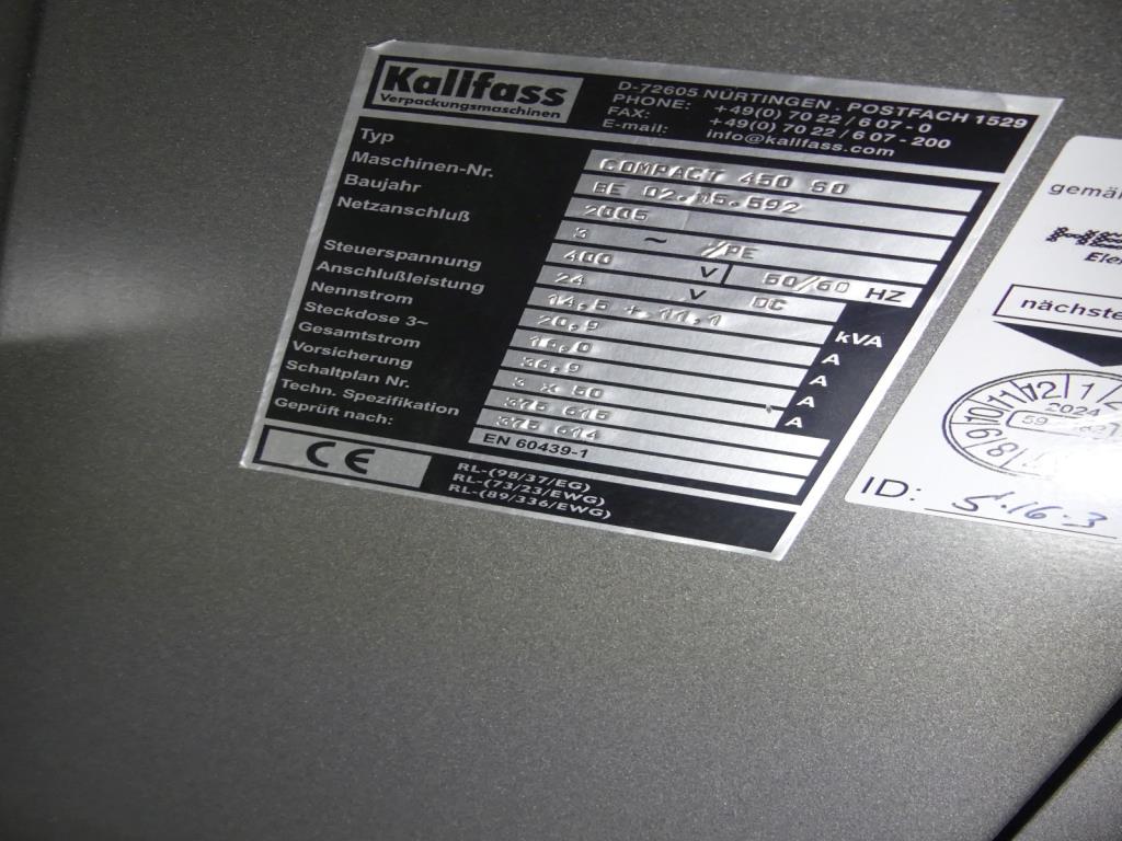 Maquinaria y accesorios de una antigua imprenta de huecograbado-15