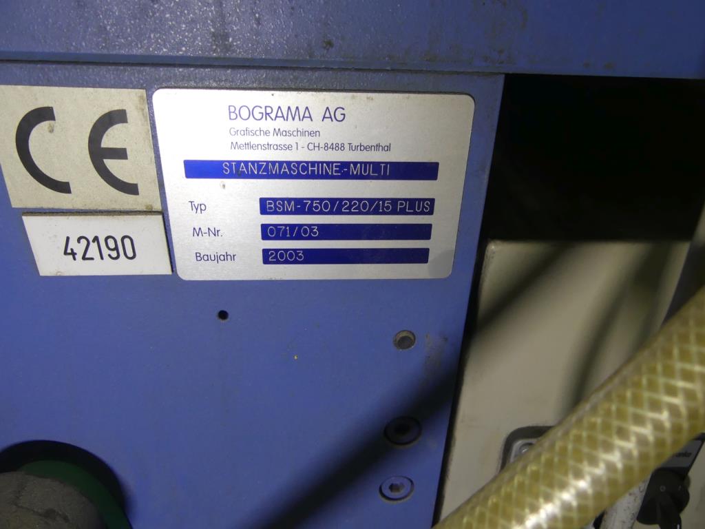 Maquinaria y accesorios de una antigua imprenta de huecograbado-2