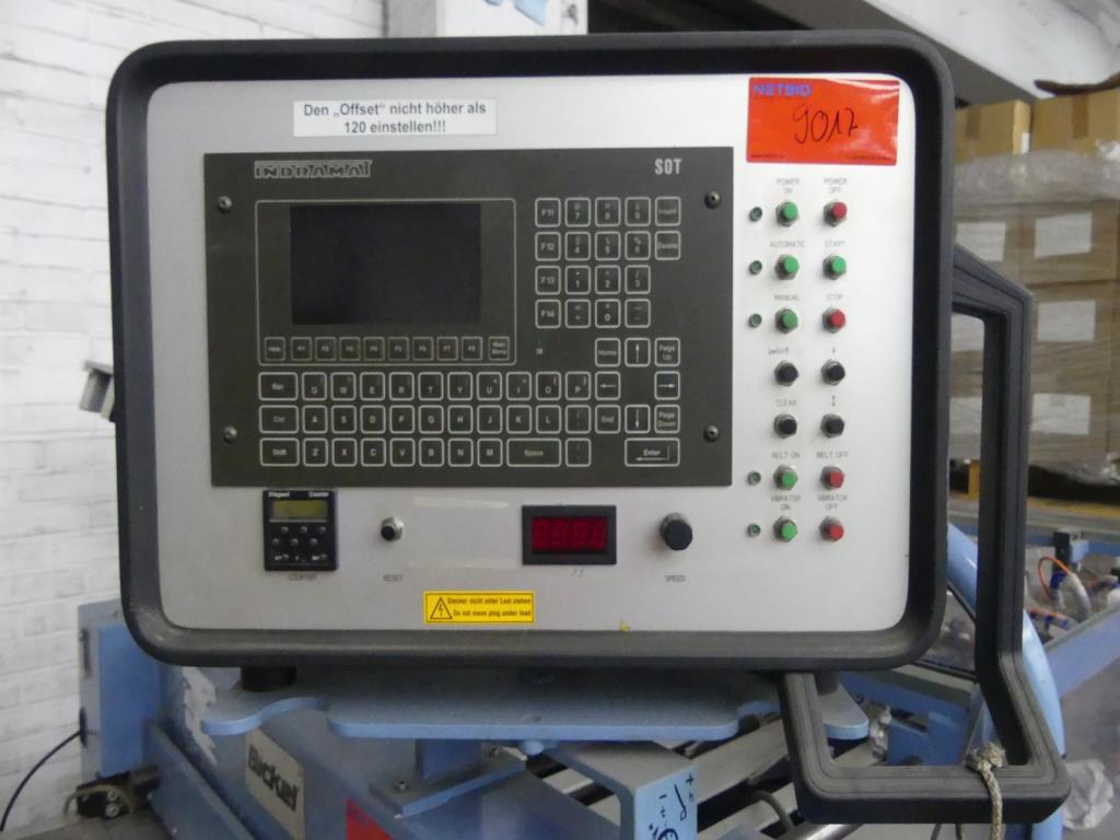 Equipement mécanique et accessoires d'une ancienne imprimerie en héliogravure-2