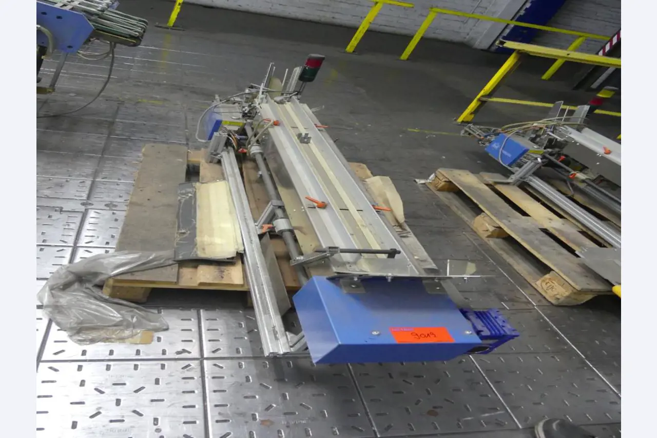 Maschinelle Einrichtung sowie Zubehör einer ehemaligen Tiefdruckerei-1