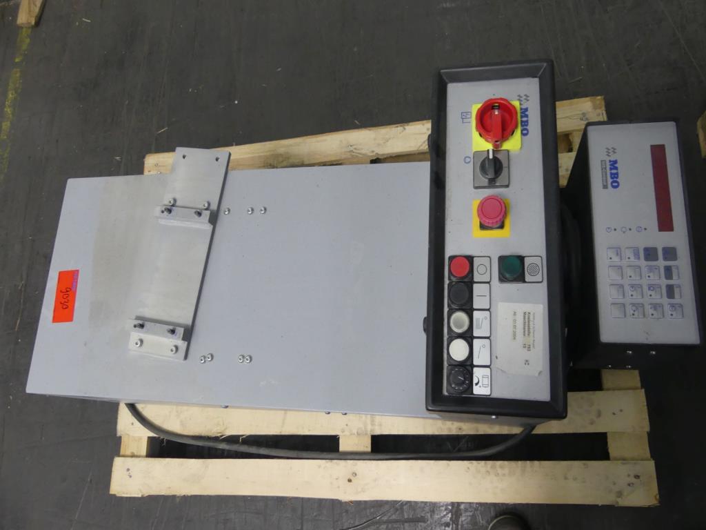 Maquinaria y accesorios de una antigua imprenta de huecograbado-14