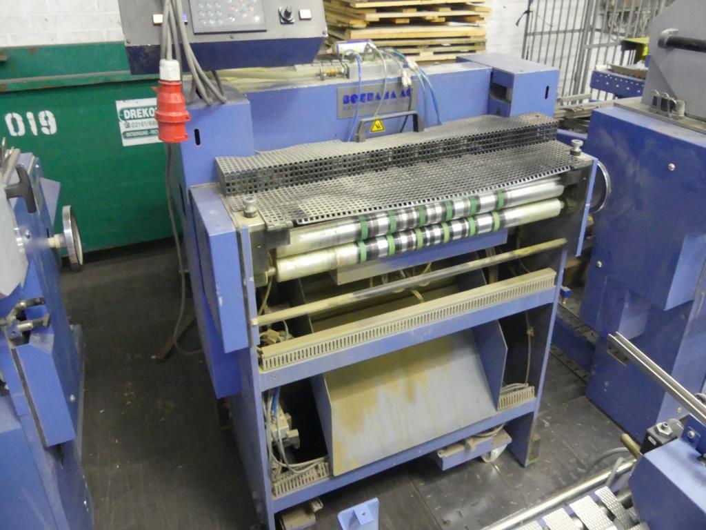 Maquinaria y accesorios de una antigua imprenta de huecograbado-15