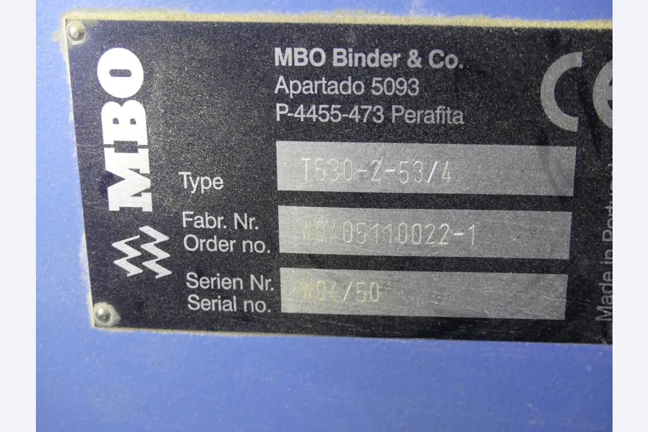 Equipement mécanique et accessoires d'une ancienne imprimerie en héliogravure-2