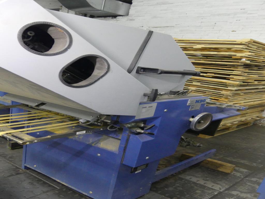 Maquinaria y accesorios de una antigua imprenta de huecograbado-5