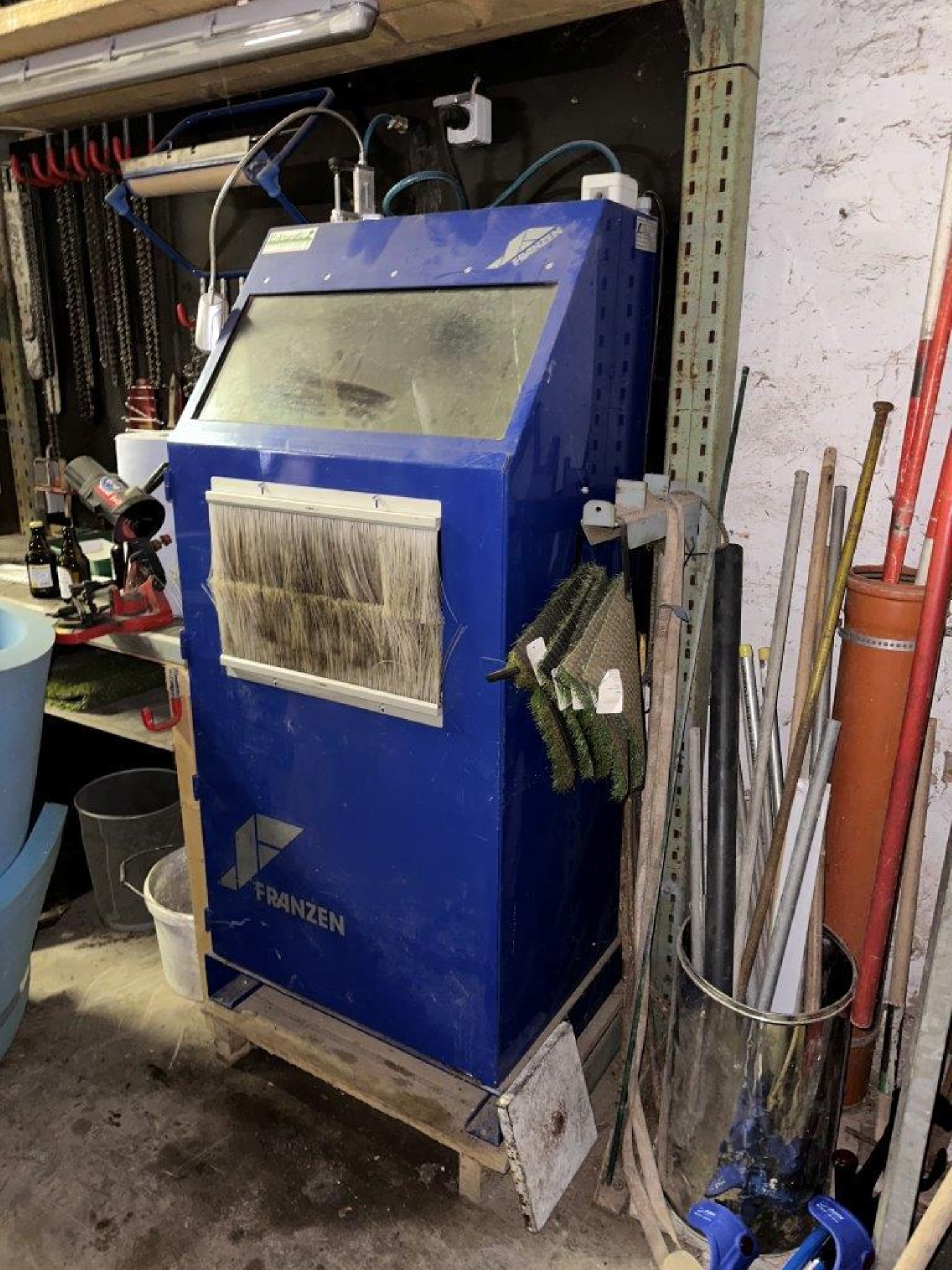 Fixed and current assets from the gardening and landscaping segment-1