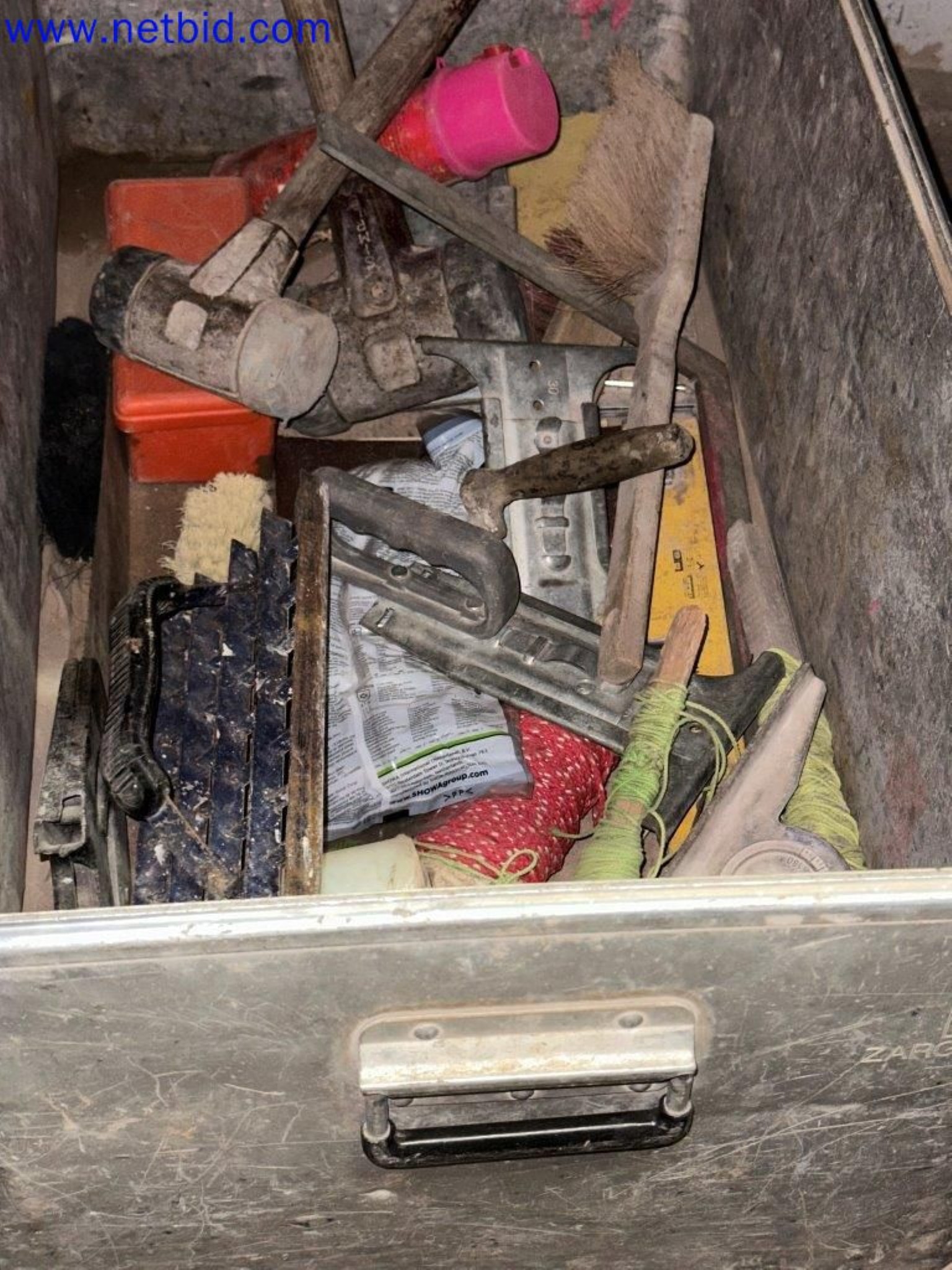 Fixed and current assets from the gardening and landscaping segment-8