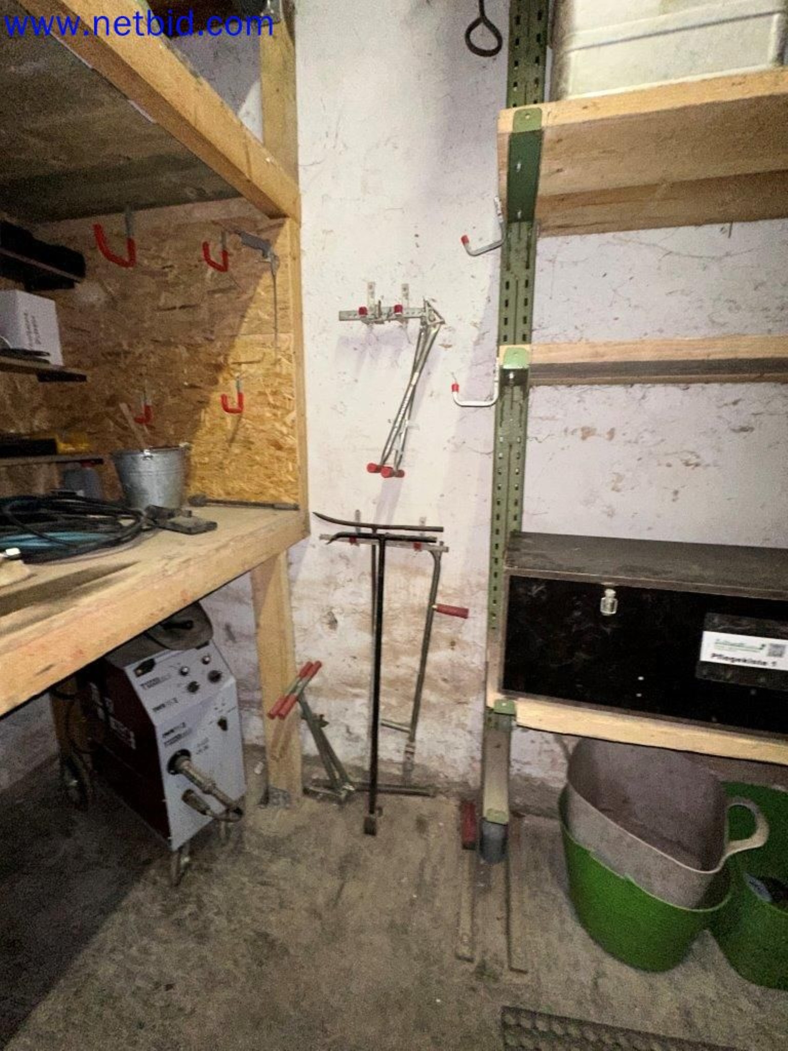 Fixed and current assets from the gardening and landscaping segment-1