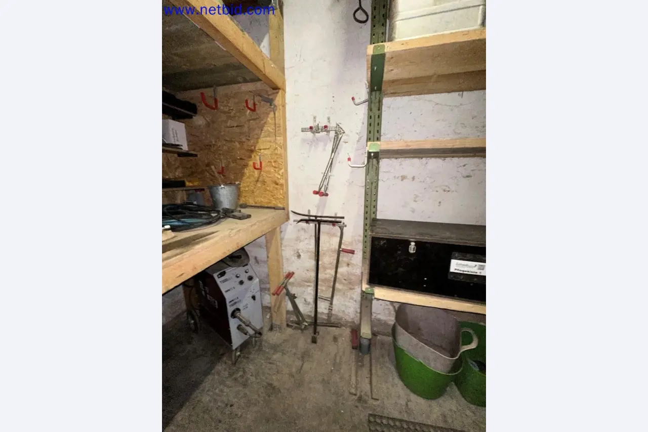 Fixed and current assets from the gardening and landscaping segment-1