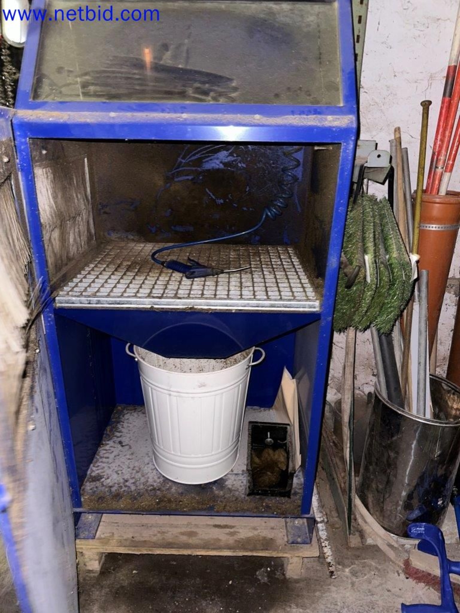 Fixed and current assets from the gardening and landscaping segment-2