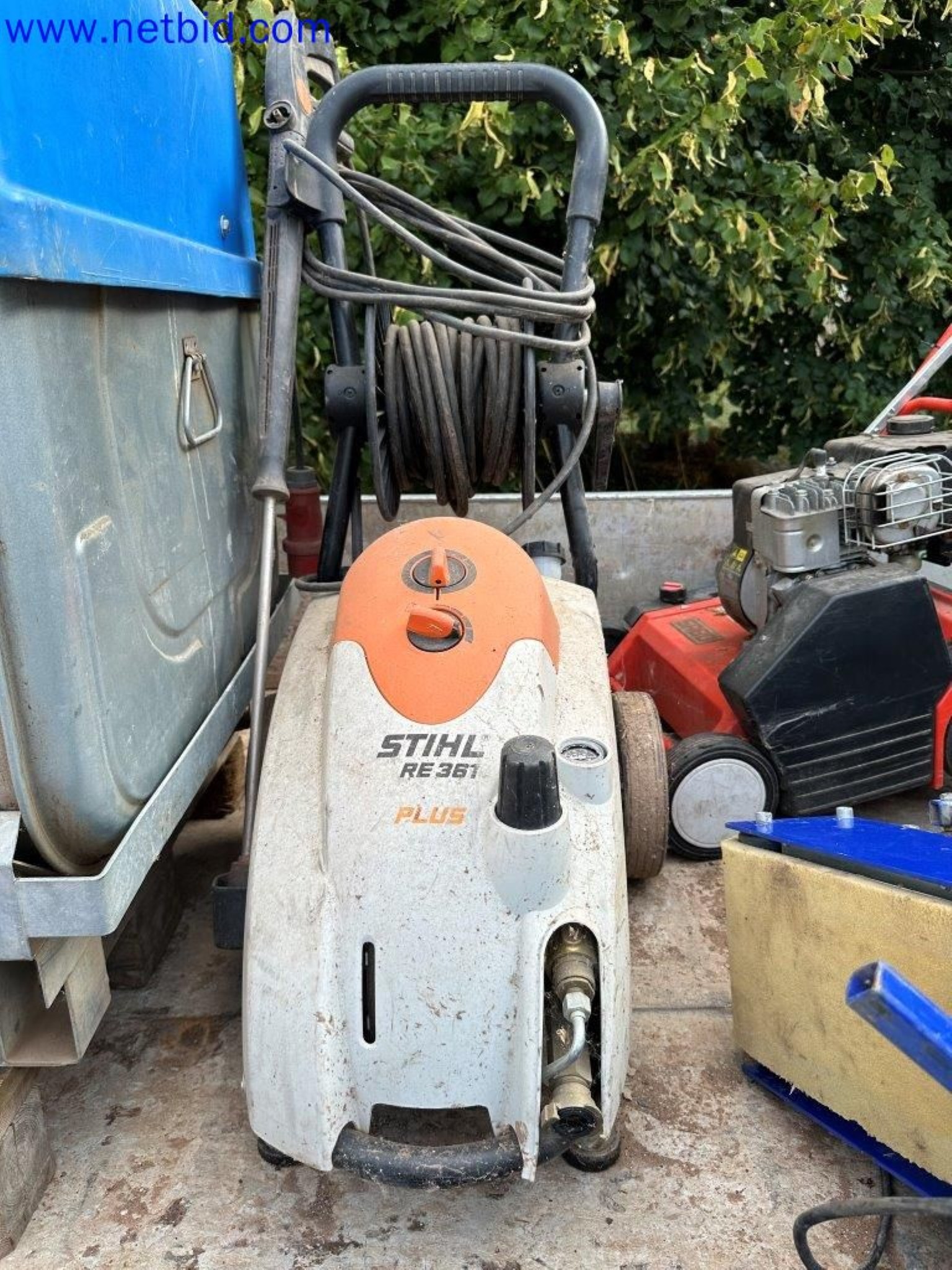 Fixed and current assets from the gardening and landscaping segment-1