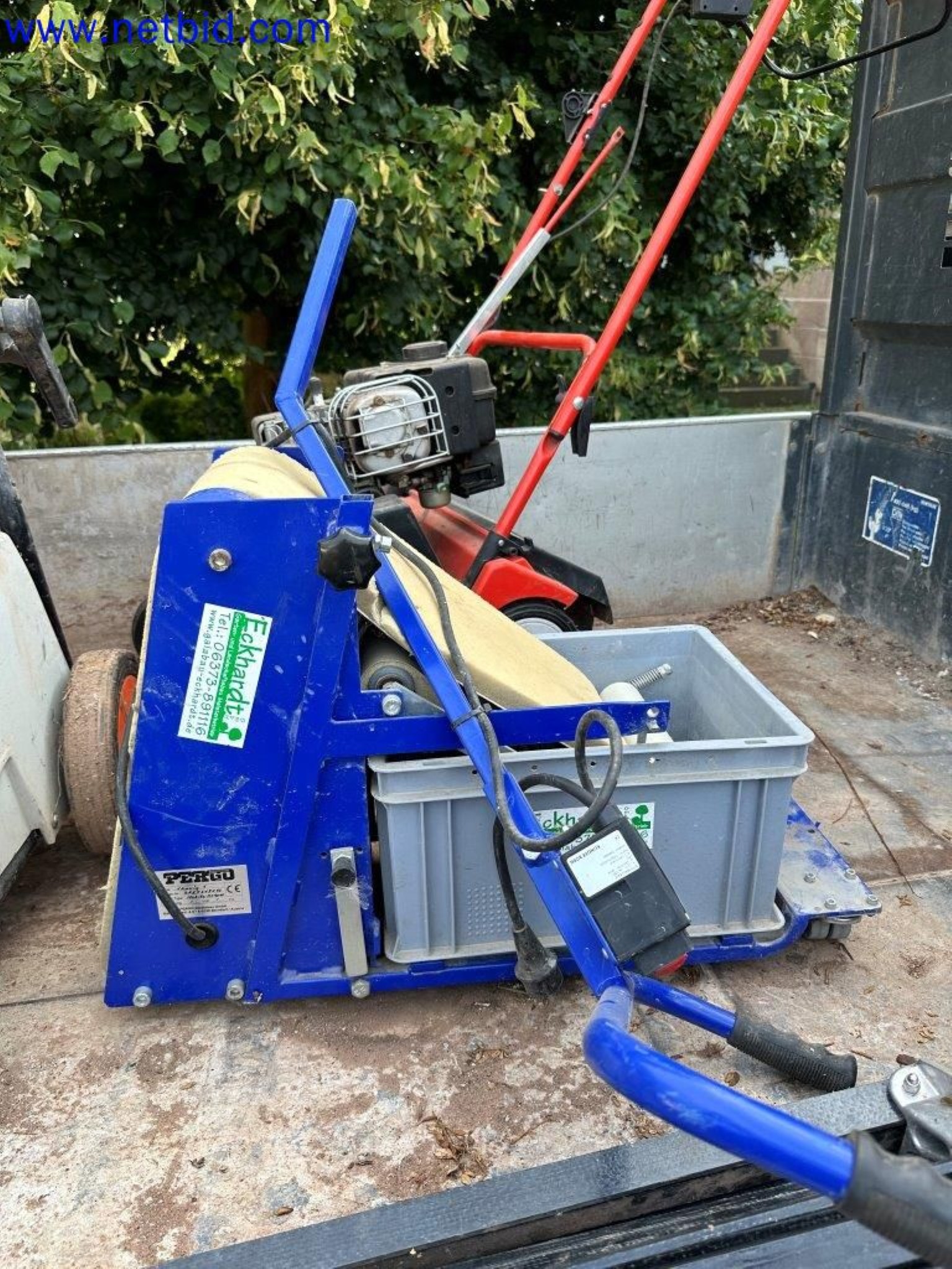 Fixed and current assets from the gardening and landscaping segment-3