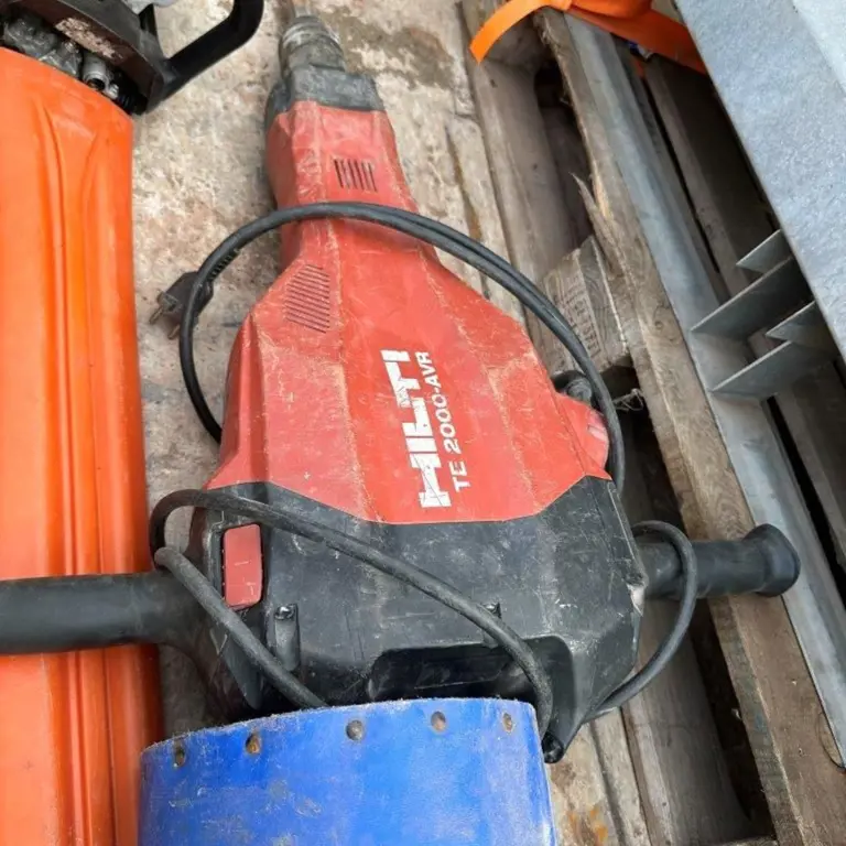 elektrischer Abbruchhammer Hilti TE 2000-AVR