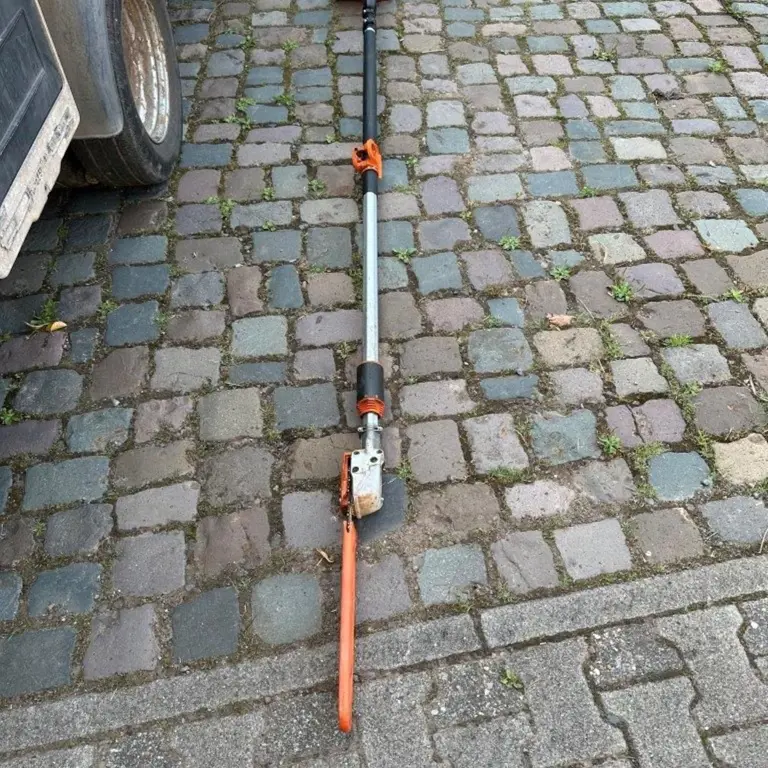 Petrol pole pruner Stihl HT 133