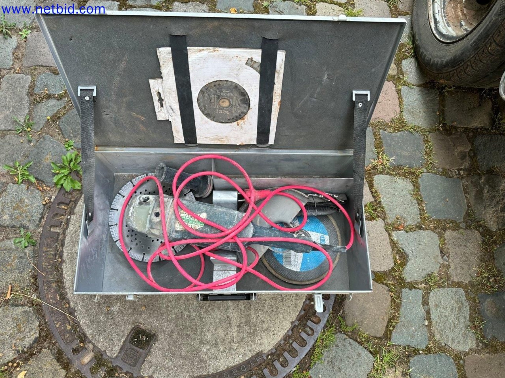 Fixed and current assets from the gardening and landscaping segment-3