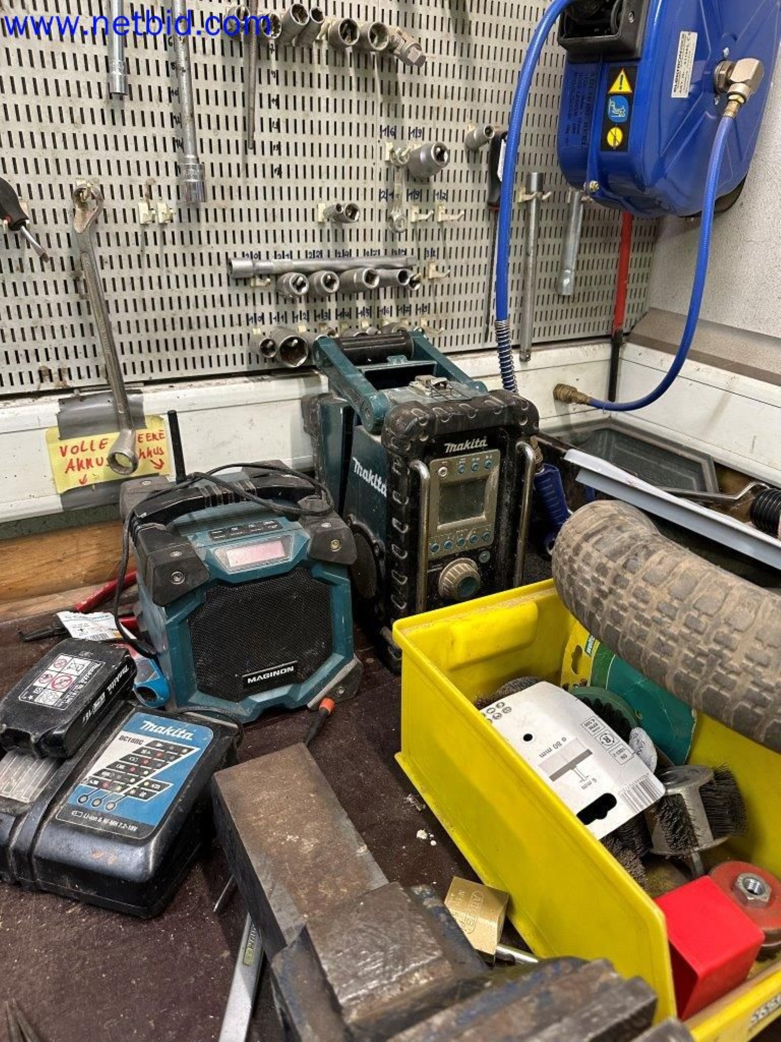 Fixed and current assets from the gardening and landscaping segment-4